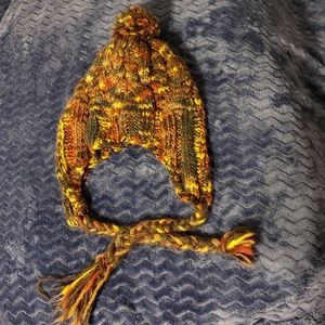 Fossil knit multicolored hat with pom